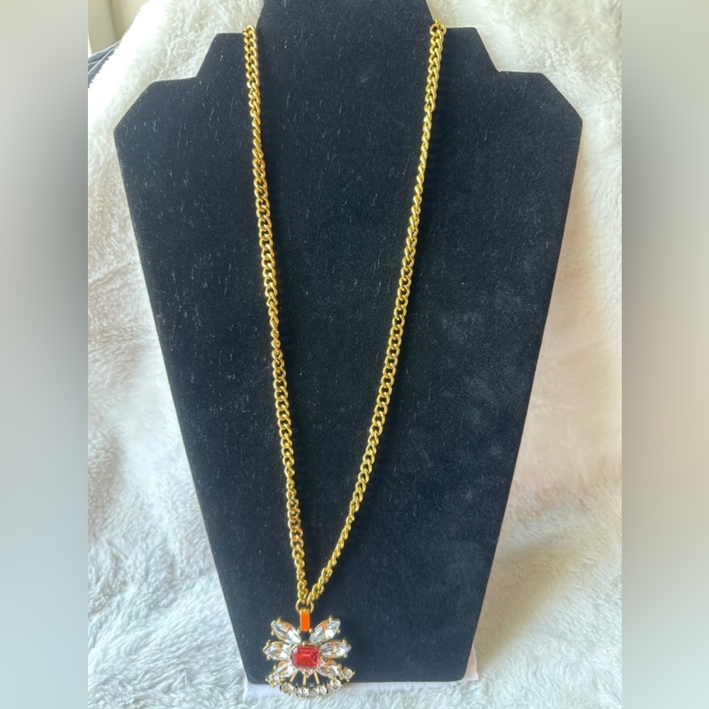Plunder Gold Chain Pendant Necklace